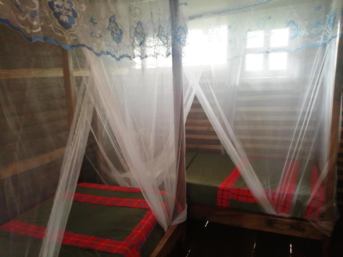 Murchison Backpackers Masindi Dış mekan fotoğraf