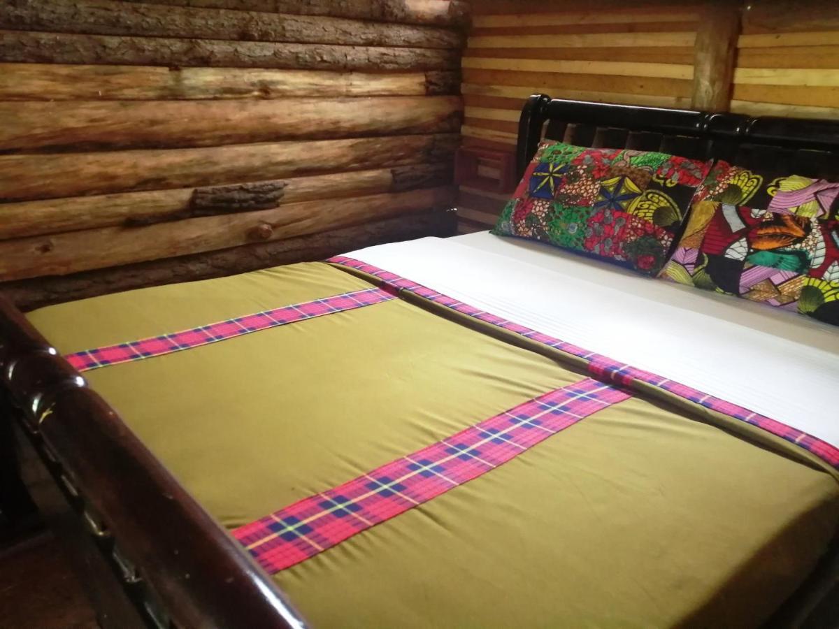 Murchison Backpackers Masindi Dış mekan fotoğraf